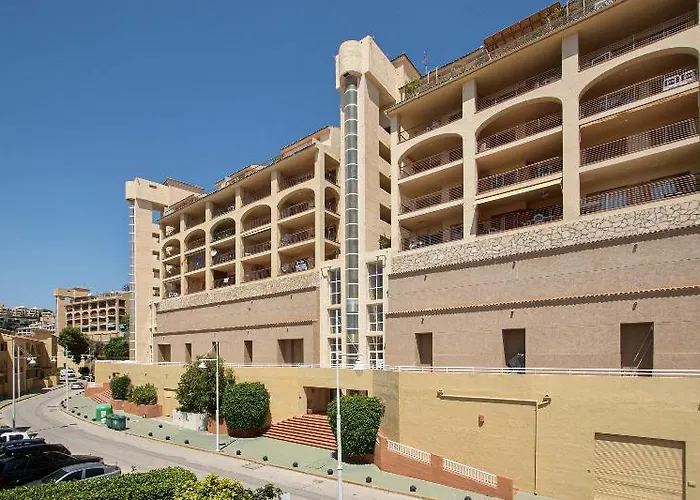 Pierre & - Port Altea