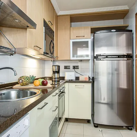 Pierre & - Port * Altea