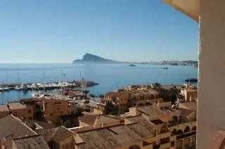 Pierre & - Port *