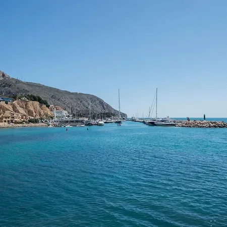 Pierre & - Port * Altea