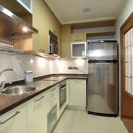 Pierre & - Port * Altea