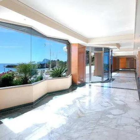 Pierre & - Port * Altea