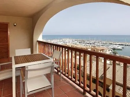 Pierre & - Port * Altea