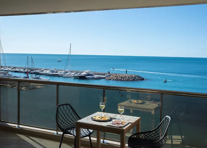 Pierre & - Port Altea